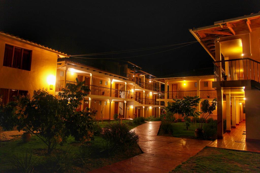 Tunupa Lodge Hotel Ольянтайтамбо Екстер'єр фото